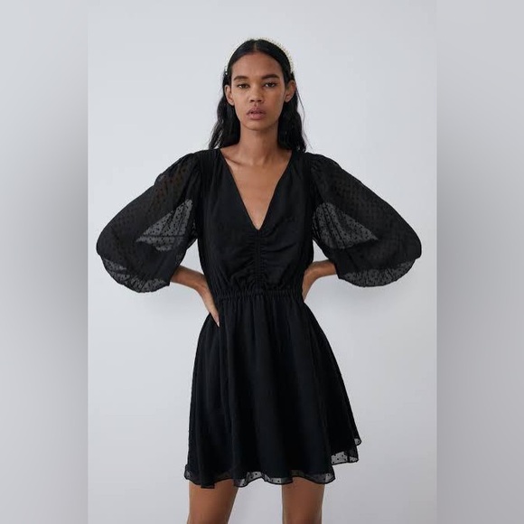 ✨SOLD OUT✨ Zara Mesh Mini Romper Wrap - Picture 1 of 7